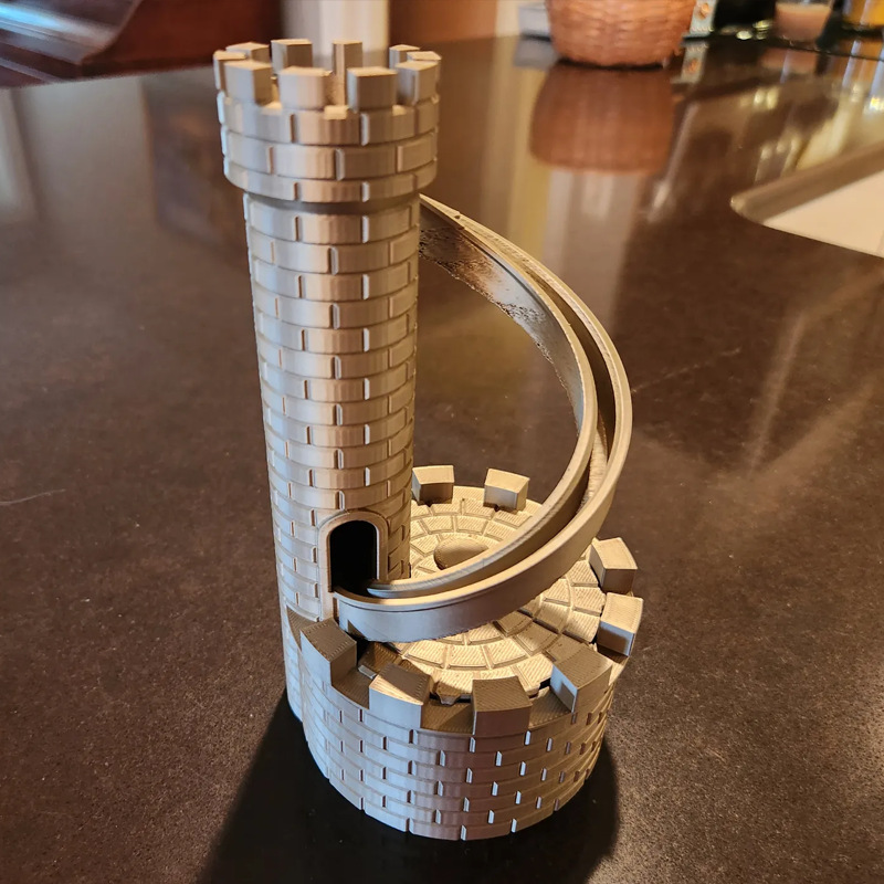 Castle Piggy Bank Dice Tower D - Board Game Catan ulasan dan harga